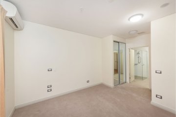 Apt 34 - Bedroom